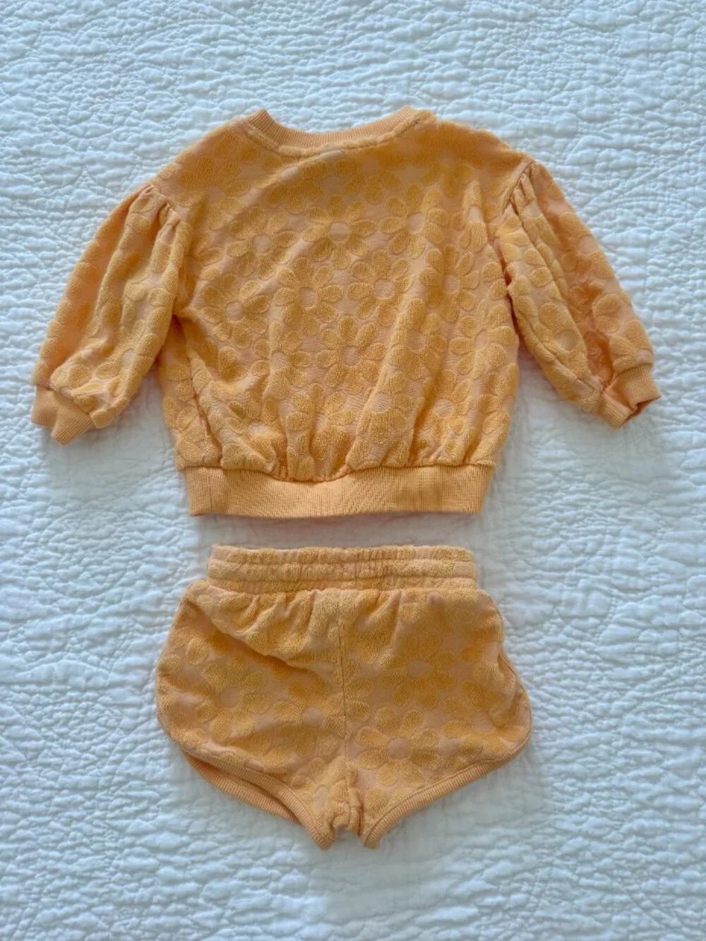Old Navy Long Puff-Sleeve Sweatshirt and Shorts Set Orange Mango Sorbet 12-18m
